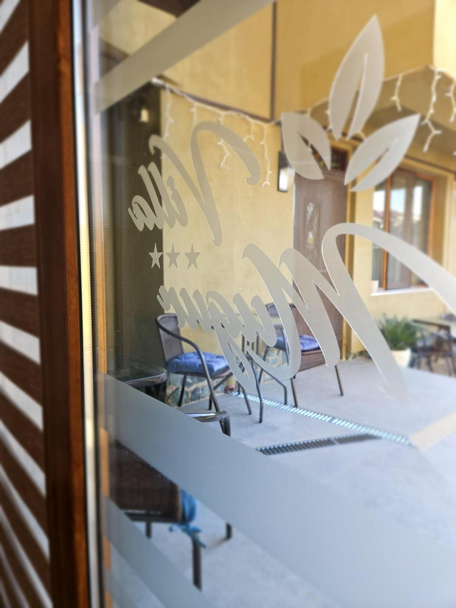 Villa Mugur ドウア・マ エクステリア 写真